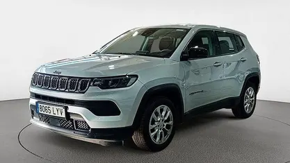 Usado Jeep Compass Longitude 131 CV (96 kW) 2022 Blanco SUV