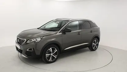 Gris Usado 2019 Peugeot 3008 Allure Monovolumen | 15.900 € (Precio justo)