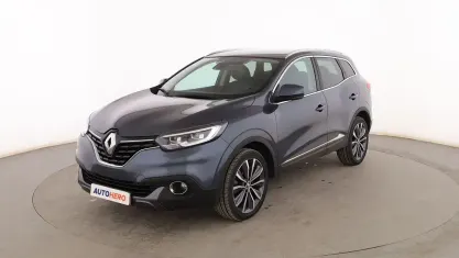 Usado Renault Kadjar Zen 130 CV (95 kW) 2017 Gris SUV