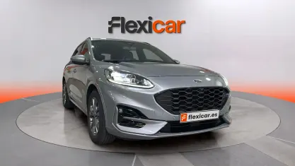 Usado Ford Kuga ST-Line 150 CV (110 kW) 2022 Gris SUV