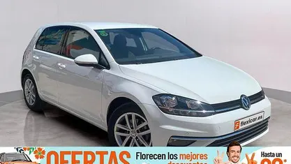 Usado VW Golf VII Advance 110 CV (80 kW) 2017 Blanco Berlina