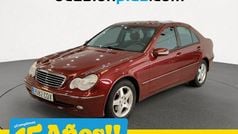 Usado 2003 Mercedes C200 Elegance Berlina | 6900 € (Precio justo)
