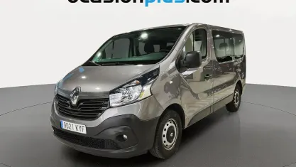 Usado Renault Trafic 120 HP (88 kW) 2019 Cinzento Monovolume