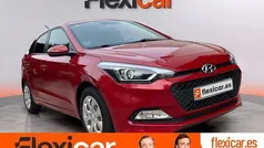 Rojo Usado 2018 Hyundai i20 Berlina | 9490 € (Precio justo)