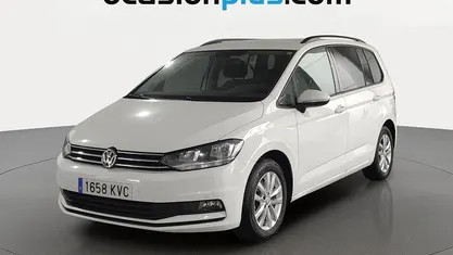 Usado VW Touran Advance 150 CV (110 kW) 2019 Blanco Monovolumen