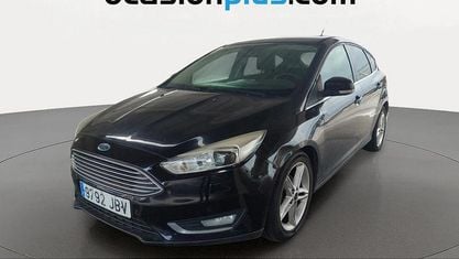 Usado Ford Focus Titanium 125 CV (91 kW) 2014 Negro Utilitario