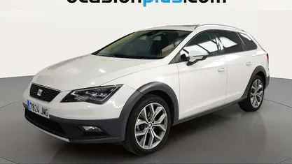 Usado Seat Leon X-Perience 4Drive 150 CV (110 kW) 2016 Blanco Familiar
