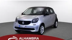 Gris / plata Usado 2015 Smart ForFour Passion Berlina | 9900 € (Precio justo)