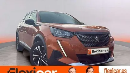 Usado Peugeot 2008 Allure 101 CV (74 kW) 2023 SUV