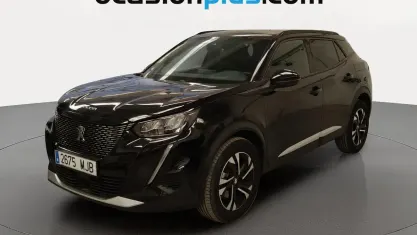 Usado Peugeot 2008 Allure 131 CV (96 kW) 2023 Gris SUV