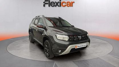 Käytetty Dacia Duster Extreme 150 HP (110 kW) 2022 Harmaa Katumaasturi