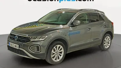 Usado VW T-Roc Life 116 CV (85 kW) 2024 Gris SUV