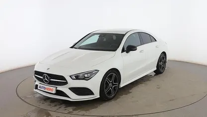 Usado Mercedes CLA180 AMG line 136 CV (100 kW) 2019 Berlina