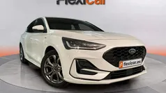 Usado 2023 Ford Focus ST-Line Berlina | 17.990 € (Precio justo)
