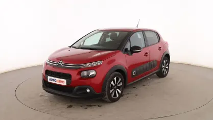 Usado Citroën C3 Feel 75 CV (55 kW) 2018 Rojo Utilitario