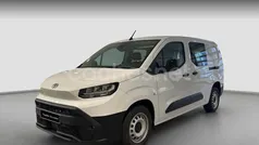 Blanco Nuevo 2025 Toyota Proace City Van | 22.490 € (Precio justo)