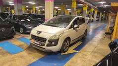 Blanco Usado 2011 Peugeot 3008 Premium Berlina | 4650 € (Buen precio)