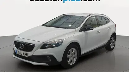 Usado Volvo V40 120 CV (88 kW) 2018 Blanco Utilitario
