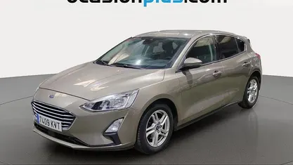 Usado Ford Focus Trend+ 125 CV (91 kW) 2019 Gris Utilitario
