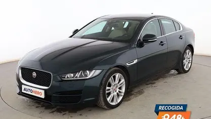 Usado Jaguar XE Prestige 180 CV (132 kW) 2016 Berlina