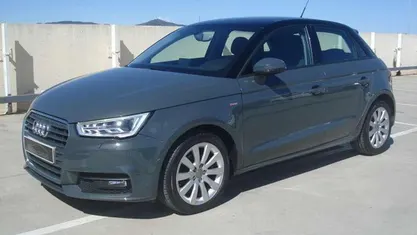 Gris / plata Usado 2017 Audi A1 Sportback Design Utilitario | 14.900 € (Precio justo)