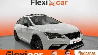 Usado Seat Leon ST 4Drive 300 CV (220 kW) 2018 Blanco Familiar