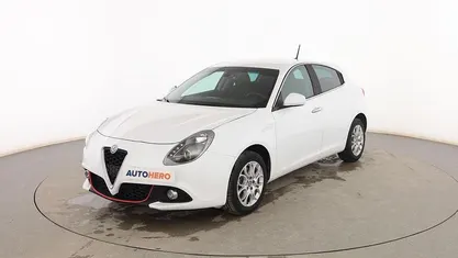Usado Alfa Romeo Giulietta Super 150 CV (110 kW) 2016 Blanco Utilitario