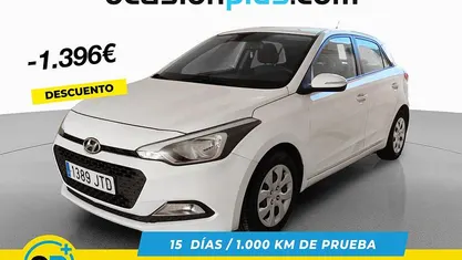 Usado 2016 Hyundai i20 Utilitario | 7954 € (Precio justo)