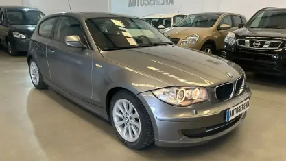 Usado BMW 120 177 CV (130 kW) 2011 Gris / plata Utilitario