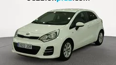 Blanco Usado 2015 Kia Rio Utilitario | 8500 € (Precio justo)