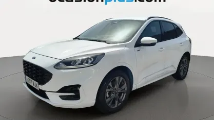 Usado Ford Kuga ST-Line 226 CV (166 kW) 2023 Blanco SUV