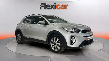Usado Kia Stonic 84 CV (61 kW) 2024 SUV