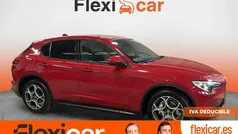 Usado 2022 Alfa Romeo Stelvio Sprint SUV | 27.490 € (Precio justo)
