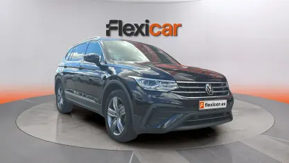 Usado VW Tiguan Allspace Life 150 CV (110 kW) 2022 Negro SUV