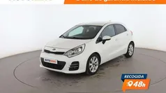Usado 2016 Kia Rio Berlina | 9099 € (Precio justo)