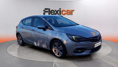 Usado Opel Astra 110 HP (80 kW) 2020 Cinzento Sedan