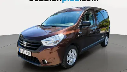 Usado Dacia Dokker Ambiance 90 CV (66 kW) 2017 Marrón Monovolumen