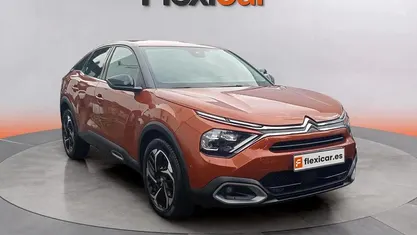 Usado Citroën C4 Shine 131 CV (96 kW) 2022 Naranja Utilitario