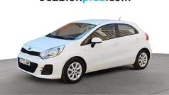 Blanco Usado 2016 Kia Rio Utilitario | 9850 € (Precio justo)