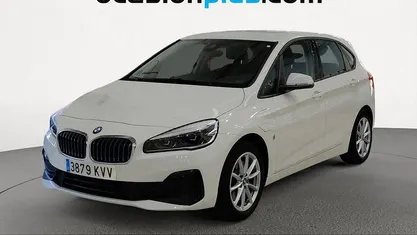Usado BMW 225 Active Tourer iPerformance 224 CV (164 kW) 2019 Monovolumen