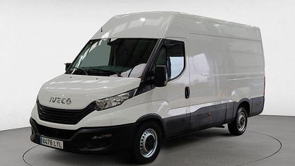 Usado Iveco Daily 156 CV (114 kW) 2022 Blanco Berlina