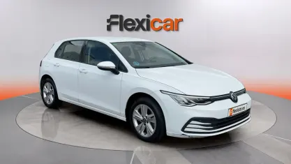 Usado VW Golf VIII Life 116 CV (85 kW) 2022 Blanco Utilitario