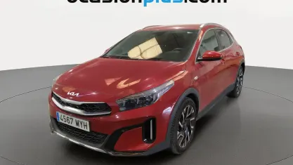 Usado Kia XCeed 101 CV (74 kW) 2025 Rojo SUV