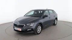 Gris Usado 2020 Skoda Scala Style Utilitario | 16.699 € (Precio justo)