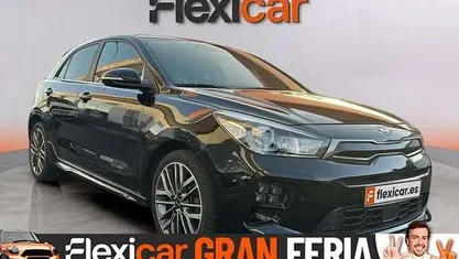 Usado Kia Rio GT-Line 101 CV (74 kW) 2021 Negro Utilitario