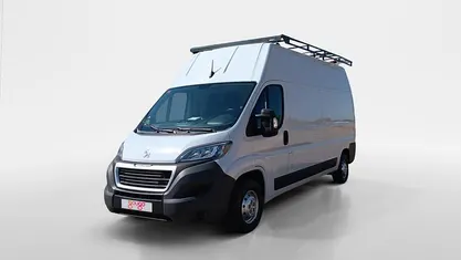 Usado 2023 Peugeot Boxer Van | 25.395 € (Precio justo)