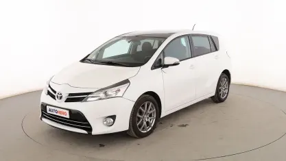 Usado Toyota Verso Advance 110 CV (80 kW) 2014 Blanco Monovolumen