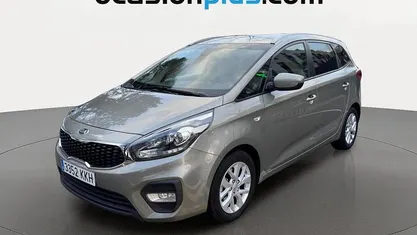 Usado Kia Carens 116 CV (85 kW) 2018 Gris plata Monovolumen