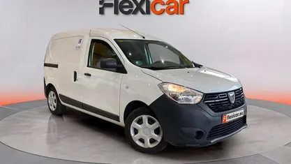 Blanco Usado 2020 Dacia Dokker Essentiel Monovolumen | 9990 € (Super precio)