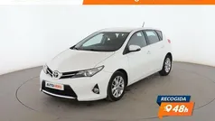 Blanco Usado 2014 Toyota Auris Active Berlina | 10.699 € (Precio justo)